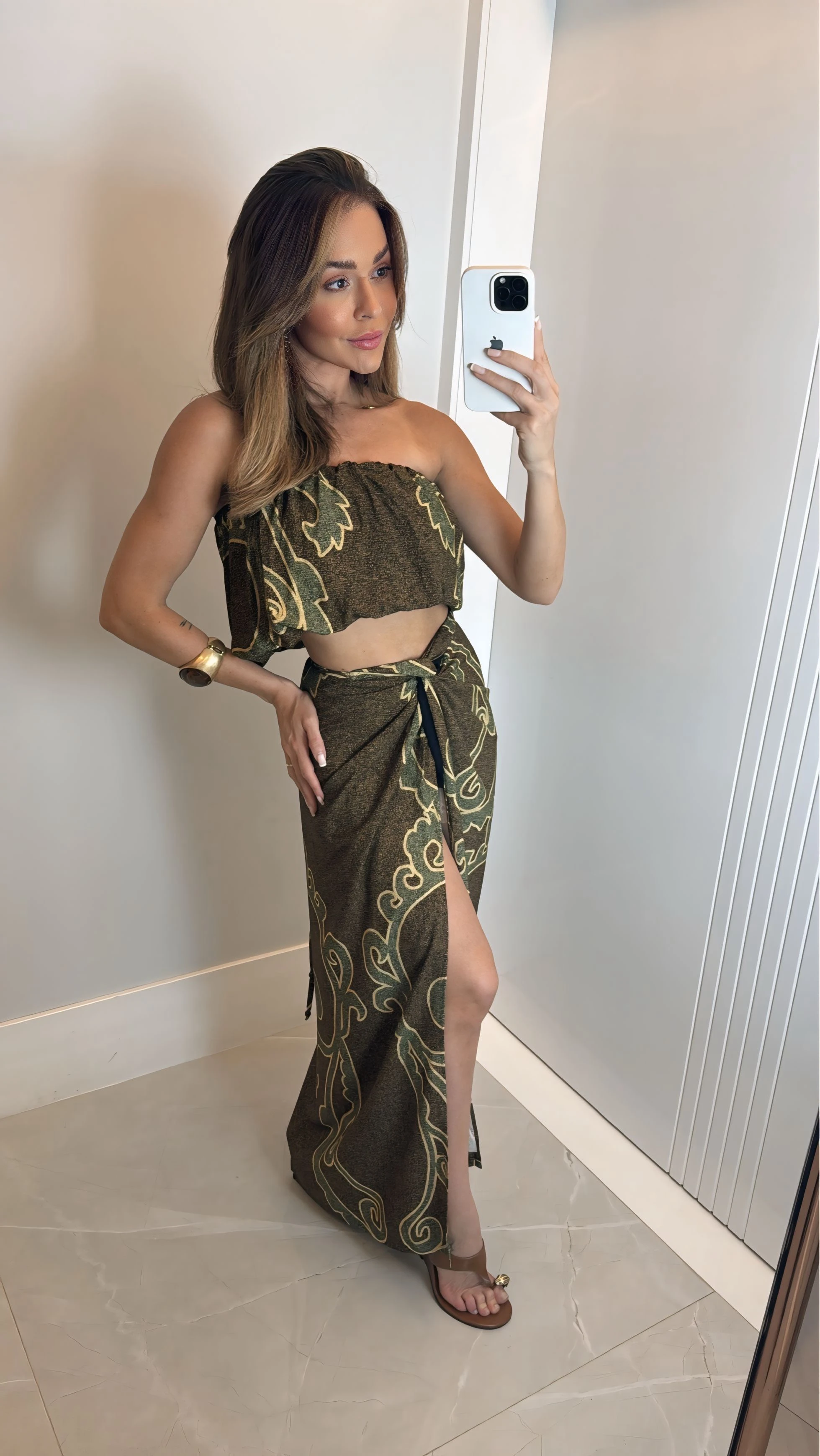 CONJUNTO TOP E SAIA RAIZ SOLAR